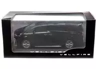 1/30丰田Verfire(黑色)