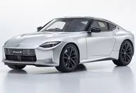 1/18 Nissan Fairlady Z (plateado) "samurai series" [KSR18056S]
