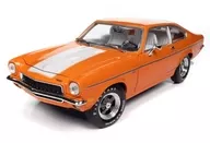 1/18 1973 Chevy Vega GT (laranja) [AMM1319]