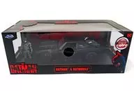 1/18 Batman & BATMOBILE "The Batman - The Batman -" [32504]