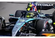 1/18 Mercedes-AMG PETRONAS Formula One Team F1 W15 E Performance Winner British GP 2024 Lewis Hamilton #44 [18S999]