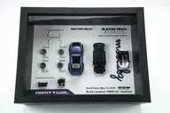 1/64 RWB 993 Army Girl Model Build Display Frame [M90801]