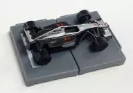 McLaren MP4-13 #8 (negro x plateado) "Dydo McLaren Toy Minicar Collection"