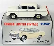 1/64 LV-01b Nissan Cedric (Ivory) "Tomica Limited Vintage" [205258]