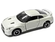 NISSAN GT-R Normal Type "TOMICA NISSAN" R "Genealogy Distribution Limited"