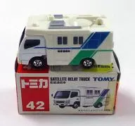 Veículo comunicações por satélite (caixa branca/vermelha) "Tomica No. 42"