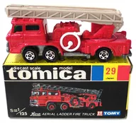 1/125 Hino Ladder Fire Engine (Red / Black Box / Made in Japan) "Tomica No. 29"