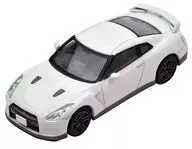 1/64 LV-N116b GT-R Premium Edition (White) "Tomica Limited Vintage NEO" [279792]