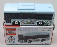 1/141 "Tomica Kawasaki City Fujiko Fujio Museum" by Isuzu Elga Kawasaki Transportation Bureau Doraemon go go (skyblue)