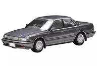 1/64 LV-N179b Toyota Mark II 2.5 Grande G 90 (cinza) "Tomica Limited Vintage NEO" [300489]