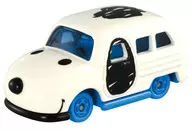 Snoopy (ao) "Dream Tomica PEANUTS 70 th Anniversary Collection"