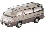 1/64 LV-N216C Toyota Hiace Wagon Super Custom Limited (bege x castanho) "Tomica Limited Vintage NEO" [316923]
