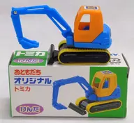 Kenta (amarillo x azul) "Norimono Kids Book & Tuck" original Tomica Kodansha Ltd.