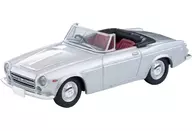 1/64 LV-131d Datsun Fair Lady 2000 (Silver) "Tomica Limited Vintage" [320135]