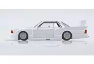 1/64 910 Bluebird 1983 Model KY910 (White) "Granchan Collection 14th Edition" [110393]