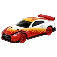 Kyojuro Rengoku (pearl color ver.) : Demon Slayer: Kimetsu no Yaiba GT-R NISMO 2020 model "Nissan Tomica Special Color Collection"
