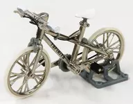 Road Bike D (Metal Silver x White) "Mini Bike 2" Tipo de montagem