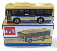 1/136 Isuzu Erga (bege x azul) "Tomica" yokohama City Bus Original