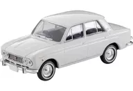 1/64 LV-205a Datsun Bluebird 4-door 1600 SSS 65 Model (White) "Tomica Limited Vintage" [327202]