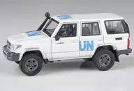 1/64 Toyota Land Cruiser LC76 2014 United Nations LHD [PA 55319]