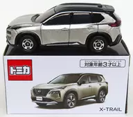 1/63 Nissan X-TRAIL (Shell Blonde x Super Black) "Tomica"