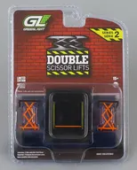 1/64 Orange ＆ Black 「Auto Body Shop - Automotive Double Scissor Lifts Series 2」 [16220-A]