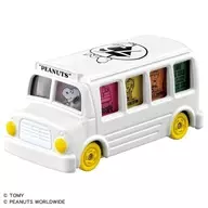 バス(ホワイト) 「PEANUTS(SNOOPY) 生誕75周年記念 ドリームトミカコレクション」