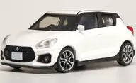 ピュアホワイト 標準仕様 「1/64 SUZUKI SWIFT SPORT ZC33S」