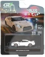 1/64 2007 Nissan GTR with Custom Wheels - Pearl White (New Tooling) 「Tokyo Torque Series」 [235110-D]