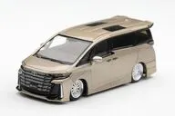 1/64 Toyota ヴェルファイア 40 KUHL 左ハンドル(ゴールドメタリック) 「ミニGTシリーズ」 [MGT01335-BL]