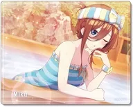 デザイン08.中野三玖(B) ステッカー 「五等分の花嫁*」