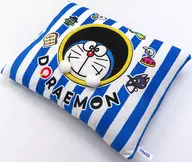 Doraemon HIDE & SEEK Semi-solid cushion "Doraemon"