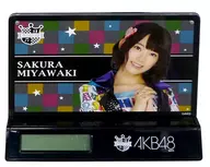Sakura Miyawaki Relógio digital (1412) AKB48 CAFE & SHOP apenas