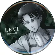 リヴァイ・アッカーマン(名前入り) 「進撃の巨人 缶バッジ 海ver.」