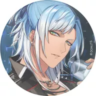 Crystal "Blackstar Theater Starless BLACK TOUR 2022 metal badge"