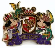 米奇老鼠&米妮老鼠徽章東京迪士尼樂園38周年紀念商品
