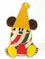 Lil' Rinrin (Yellow) pin badge 「 Disney Christmas 2022 」 Tokyo Disneyland Limited Jungle Carnival Game Prize