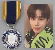 Tail (NCT 127) Enbu Rem badge "SMTOWN LIVE 2022 : SMCU EXPRESS @ KWANGYA"