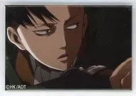 052. Sargento Rivai Ackerman (Derecha/Blade) Sargento Rivai Hyakkei metal badge "Ataque a los Titanes"