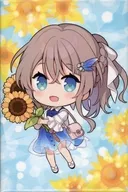 Yuzaki Yuri H Square metal badge "webpon× Yuzaki Yuri" D Prize