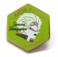 Sanemi Shinazugawa "Kimetsu no Yaiba Anime 5 th anniversary festival ~ Afternight festival ~ in ufotable Cafe× Machi ★ Asobi CAFE×ufotable DINING Character Cter Motif Pins B group"