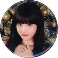 SHIZUKU (ME : I) / Background Christmas Tree metal badge "2024 ME : ICONIC Sweet Holiday"