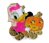 Daisy Pin Badge "Disney Halloween 2013" Tokyo Disney Sea Wagon Game Consolation Prize Prize