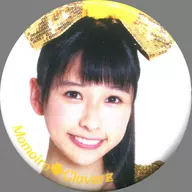 Tamai Shiori (Momoiro Clover Z) metal badge (fondo blanco/cinta frontal)