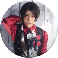 佐藤流司(加州清光)/赤シャツ 缶バッジ ライブver. 「ミュージカル『刀剣乱舞』 加州清光 単騎出陣 アジアツアー」 ガチャガチャ景品