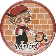 Postman (Victor Grants) "Identity V Fifth Personality x 7-ELEVEN convenience stores Fifth Sweets Shop metal badge"