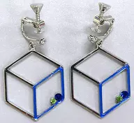 Trion Cube Motif (Blue) Cube Motif Earrings "WORLD TRIGGER ×earth Music & Ecology Japan Label 2nd Edition"