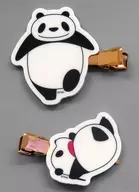 (2)転ぶ アクリルヘアクリップ 「パンダコパンダ」