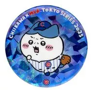 ハチワレ 「ちいかわ なんか小さくてかわいいやつ×MLB TOKYO SERIES 2025 ホログラムカンバッジ」