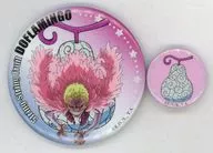 Don Quijote ドフラミンゴ "ONE PIECE : Devil's Real and Powerful metal badge Set" sólo en China